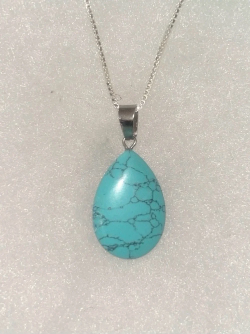 Sterling silver natural crystal necklace 18”